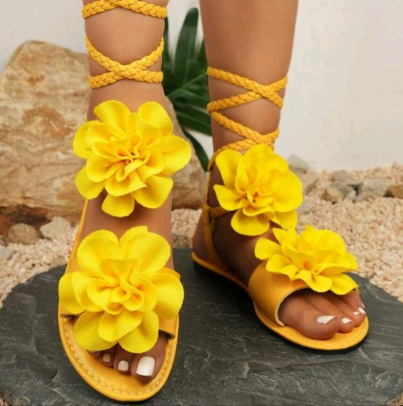3D Floral Summer Women Roman Tie-Up Sandals - Picture 1 of 6
